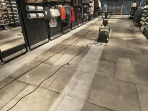 czyszczenie-posadzki-galeria-handlowa-szczecin3 (1)
